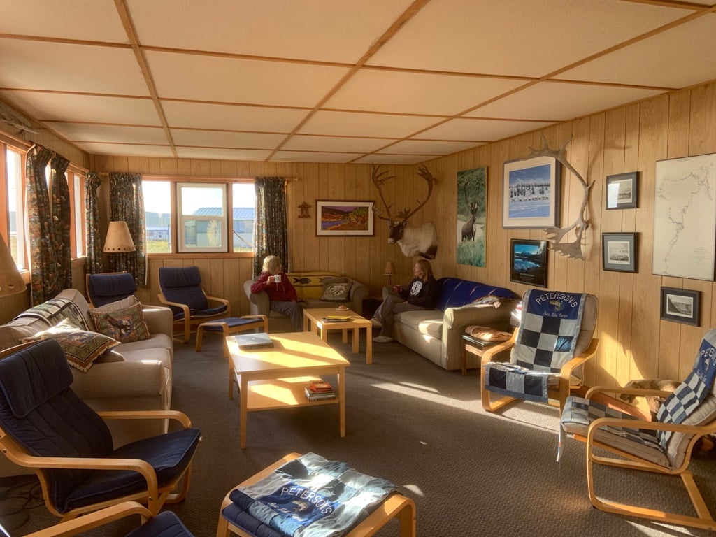 Peterson's Point Lake Lodge, Fishing and Photo Guides