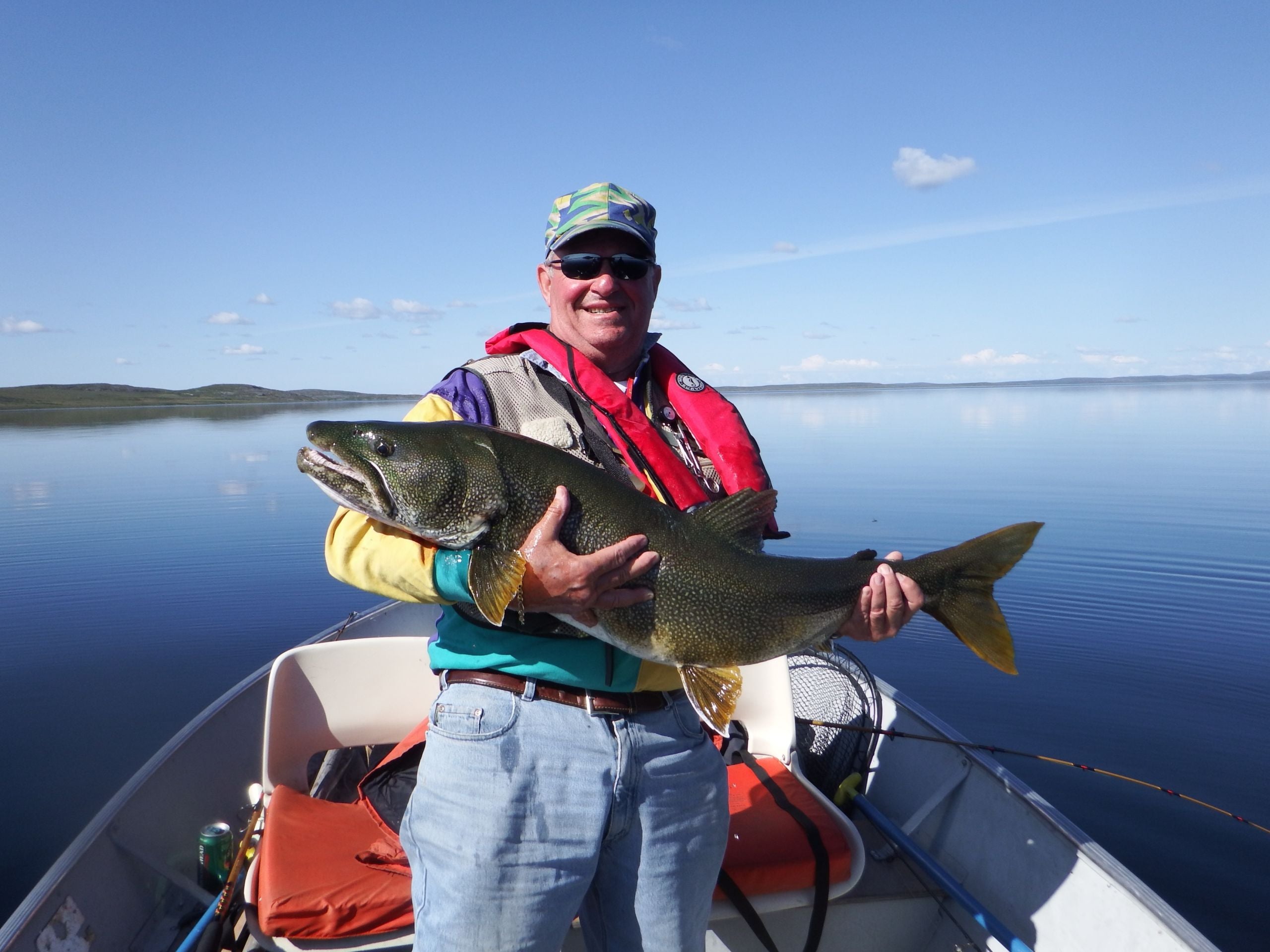 Fishermans Catch Trophy Lake Trout Fishing Rod Fishing Reel Big Salmon Lake  Yukon Territory Canada High-Res Stock Photo - Getty Images