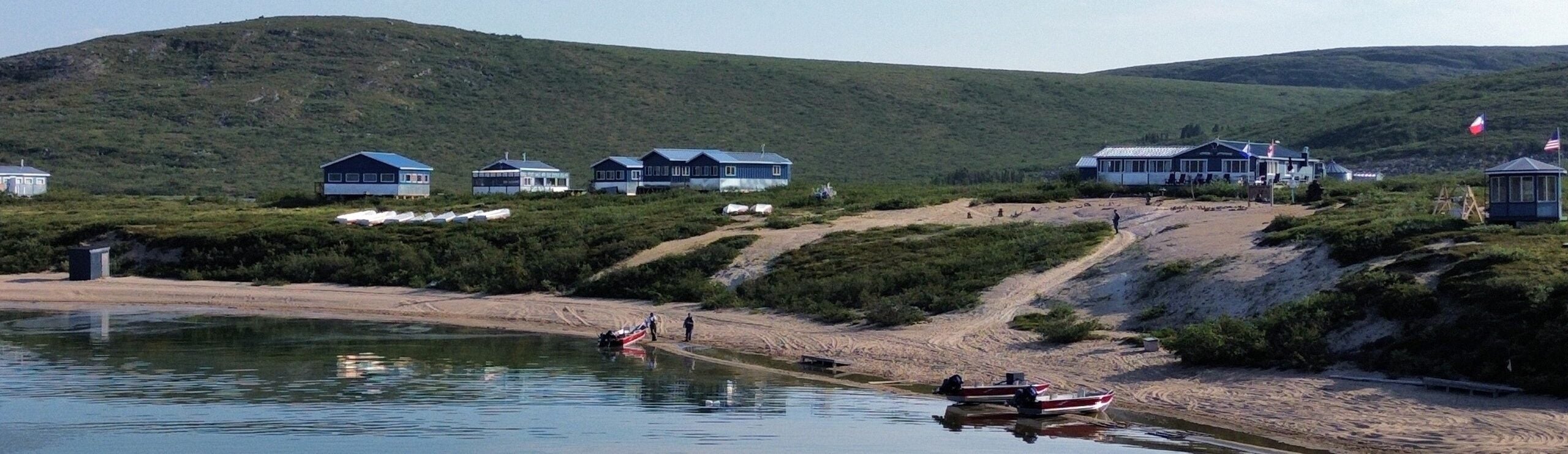 North of Yellowknife Trophy Fishing Lodge Barrenland Northwest Territory